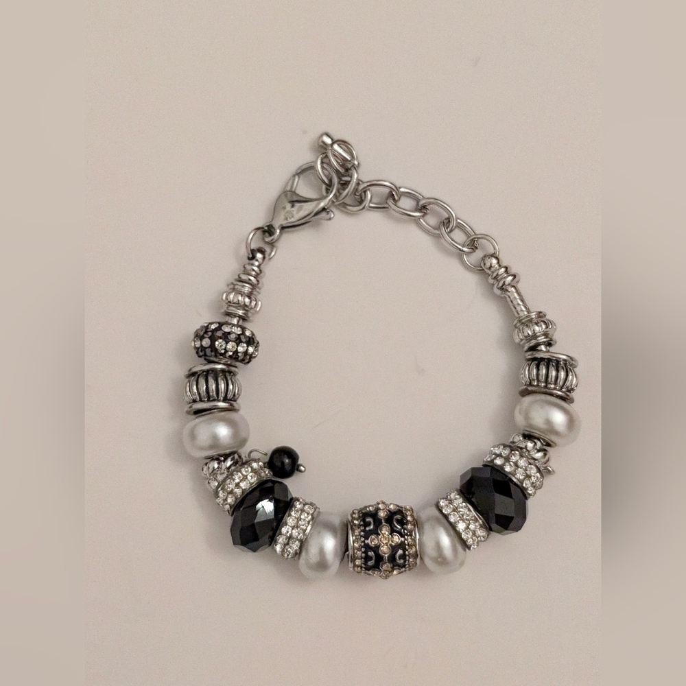 Bella Perlina Charm Bracelet